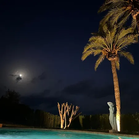 Luxurious 6 Min From With Sea Views Marbella